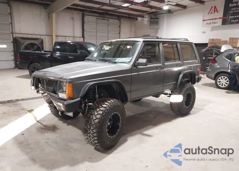 1988 Jeep Cherokee Limited z USA, uszkodzony, nr VIN 1JCMT7897JT219024